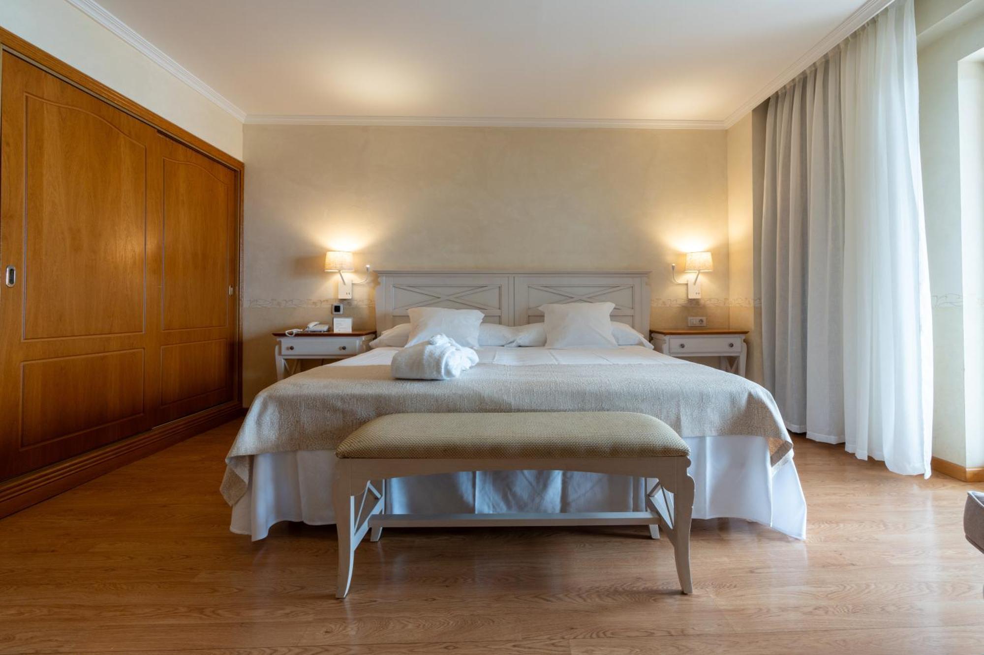 Benicàssim Palasiet Wellness Clinic&Thalasso 4 Sup מראה חיצוני תמונה