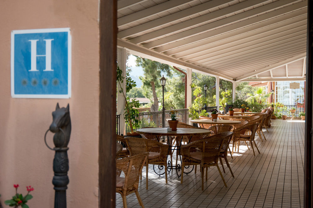 Benicàssim Palasiet Wellness Clinic&Thalasso 4 Sup מראה חיצוני תמונה